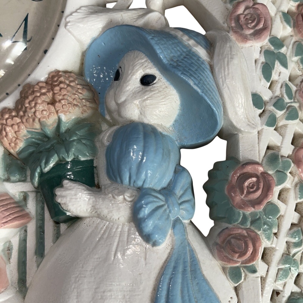Homco Quartz Bunny Rabbit Garden Scene Mantel Clock Pink Roses Gate - Picture 6 of 16